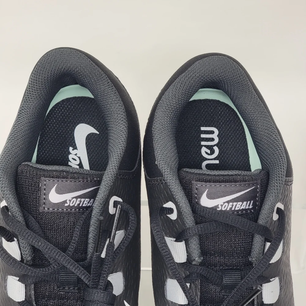 Nike Hyperdiamond 4 Pro Metal Softball Cleats Black CZ5920-010 Womens Size 8 New